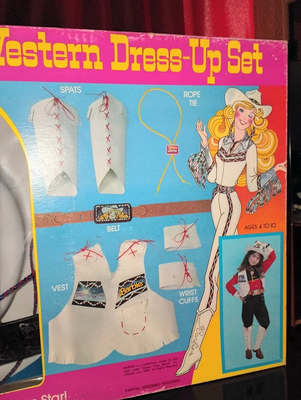 UNOPENED VTG 1981 Barbie Western Dress-Up Set